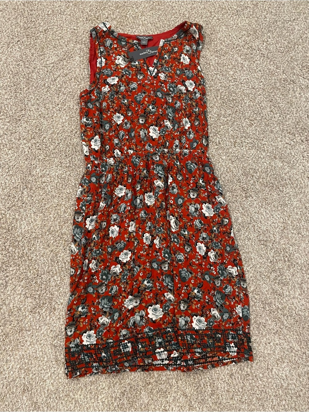 Market & Spruce Red Floral Sleeveless Casual Dress
